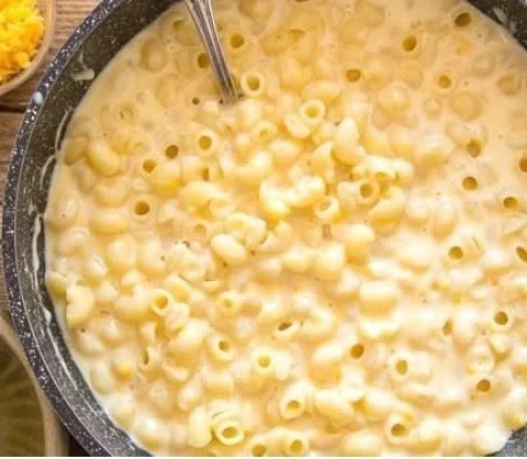 Creamy homemade stovetop macaroni and cheese in a bowl