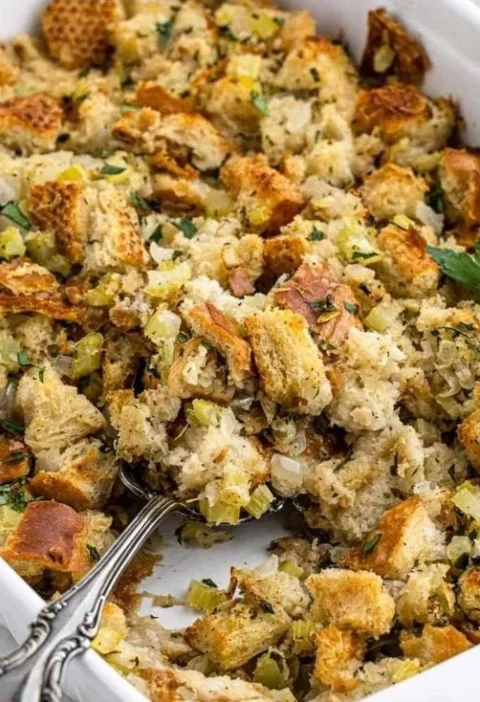Delicious simple stuffing recipe made with fresh ingredients